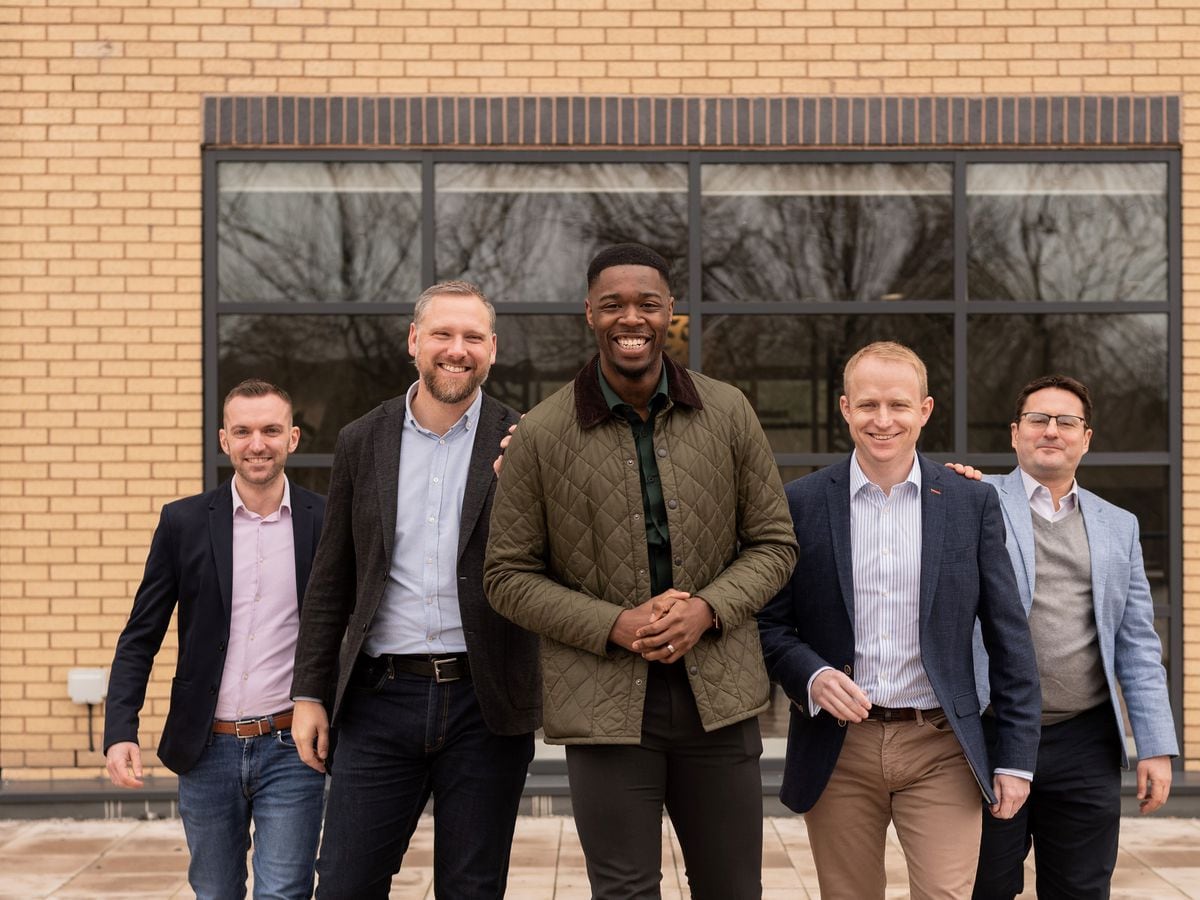 Nathan Blissett, founder of Dwello Mortgages, with his non-executive team Mike Rose, Simon Lloydbottom, Manuel Heinke and Oliver Wadlow.