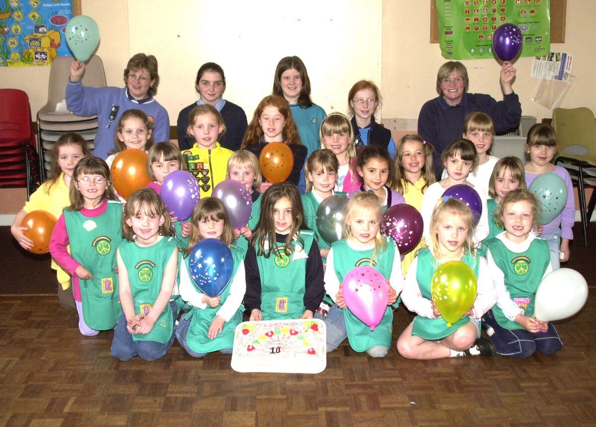 Lilleshall Rainbows celebrating their 10th birthday in 2003
