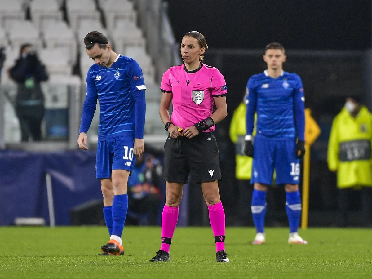 Stephanie Frappart becomes first female to referee men's Champions League  clash | Shropshire Star
