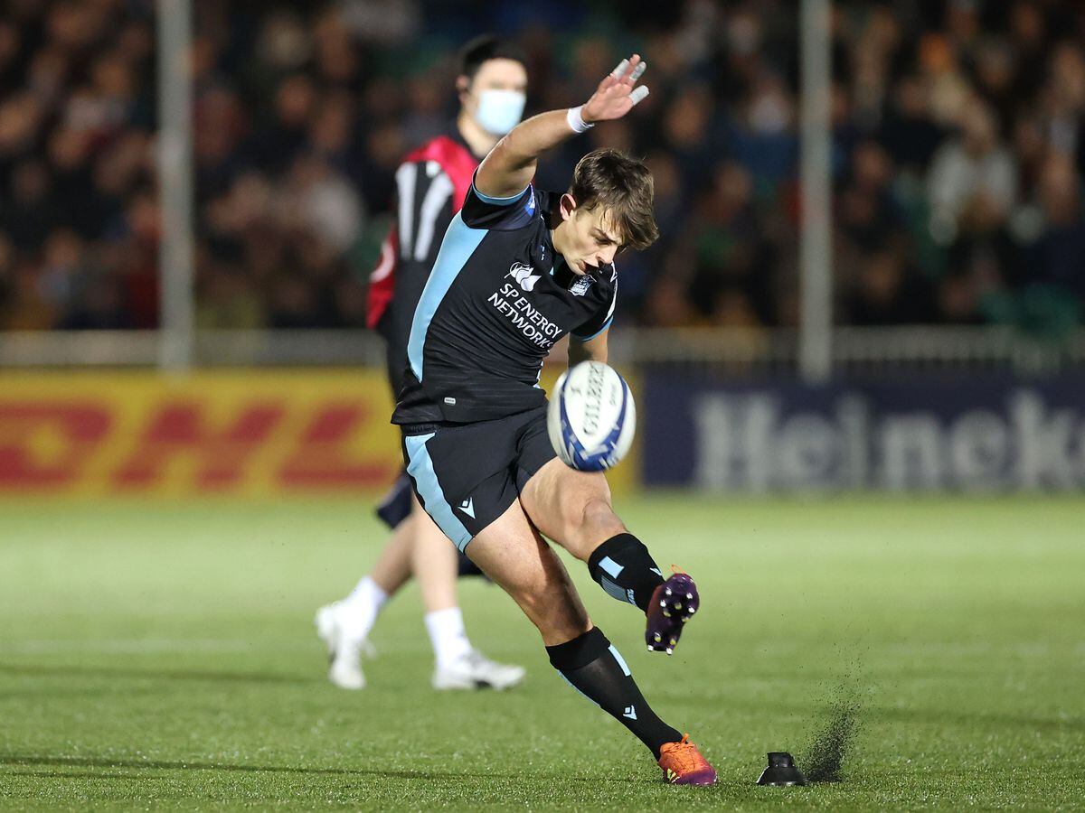 Ross Thompson in action for Glasgow