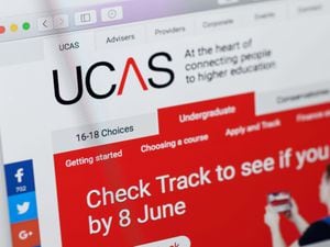 Apprenticeships to be showcased alongside degrees on Ucas website
