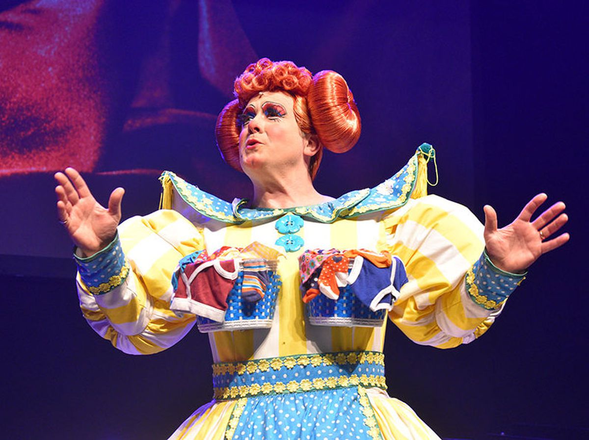 There's nothing like a dame as panto star Brad Fitt continues to ...