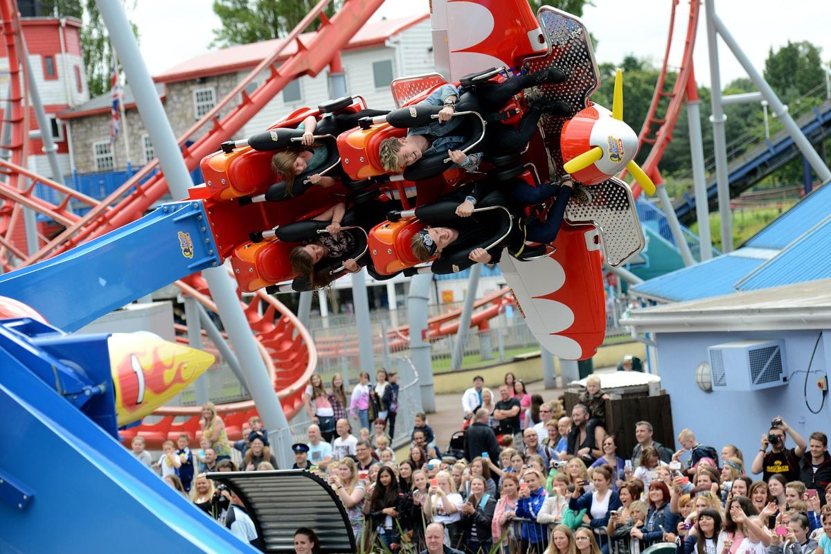 The Vamps opening new ride Air Race at Drayton Manor in 2014
