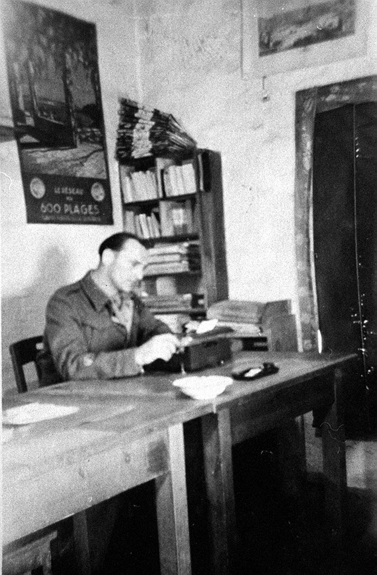 The prisoner editor at his editorial desk. 