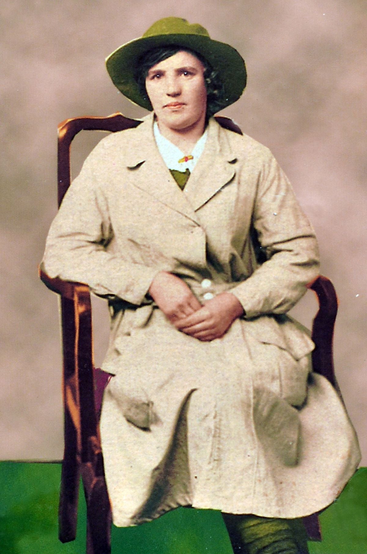 Mum Elsie was a Land Girl too - in the Great War.