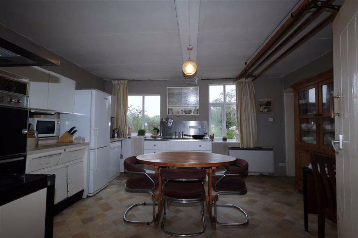 The kitchen. Photo: Halls Estate Agents