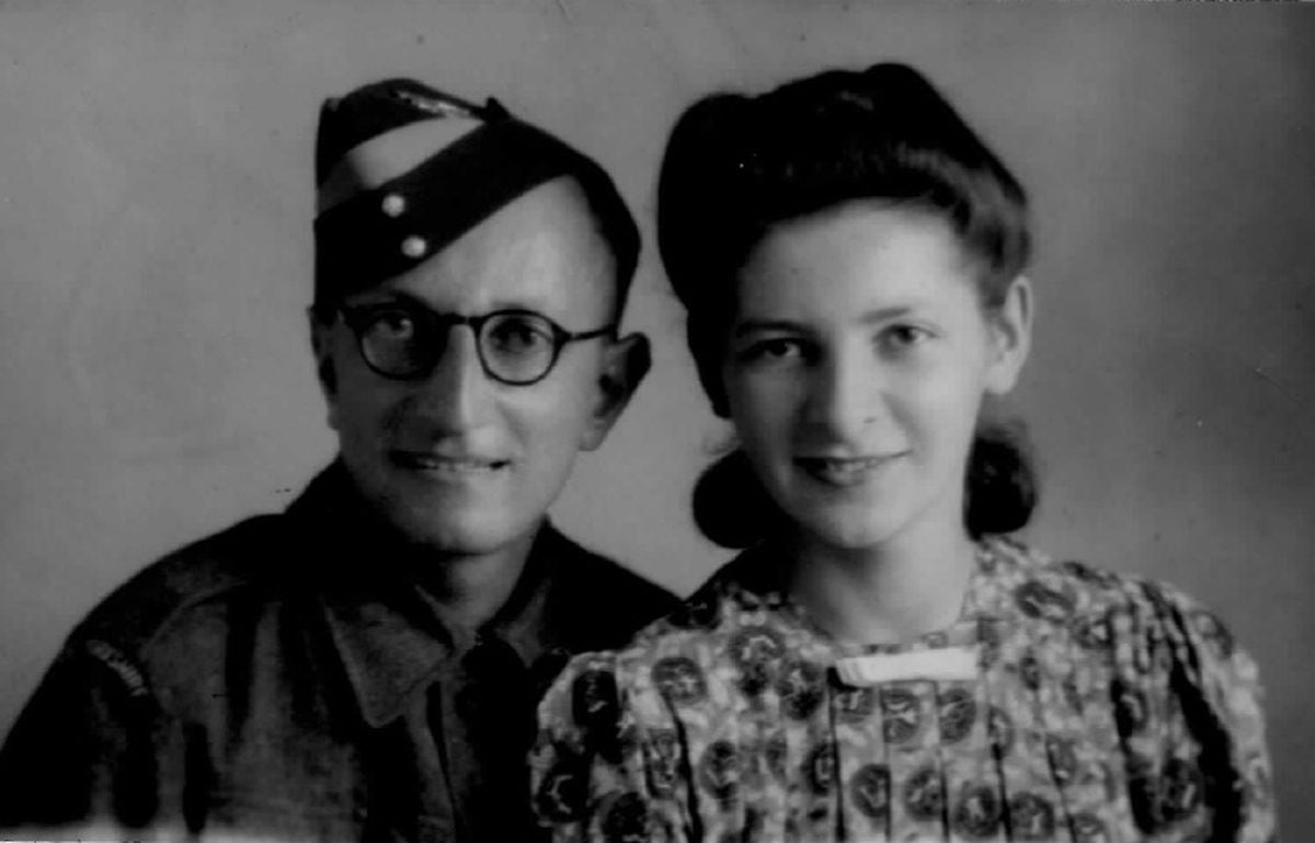 Fred Bradley, born Fritz Brandes, with wife Trudie during the Second World War