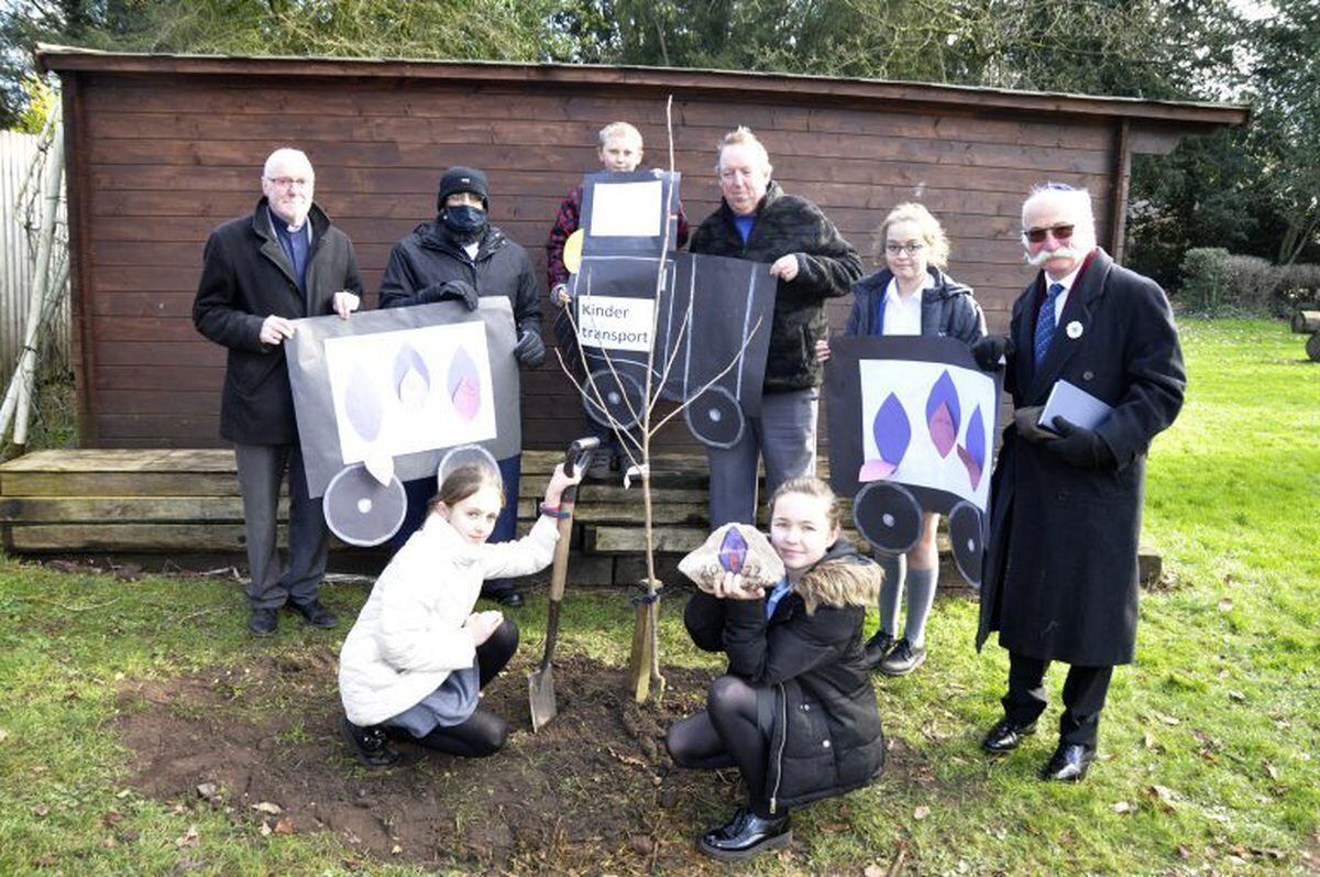 Group picture of the planting at Sheriffhales Primary School