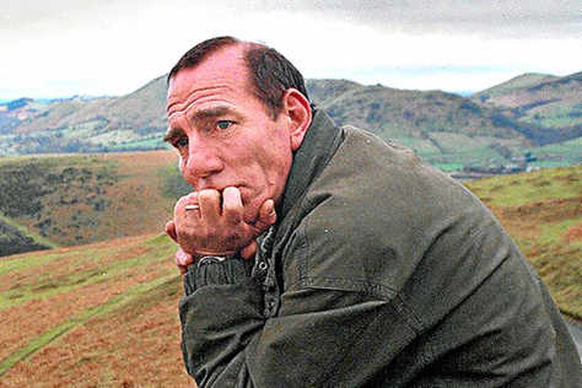 Pete Postlethwaite's book serialised in the Shropshire Star