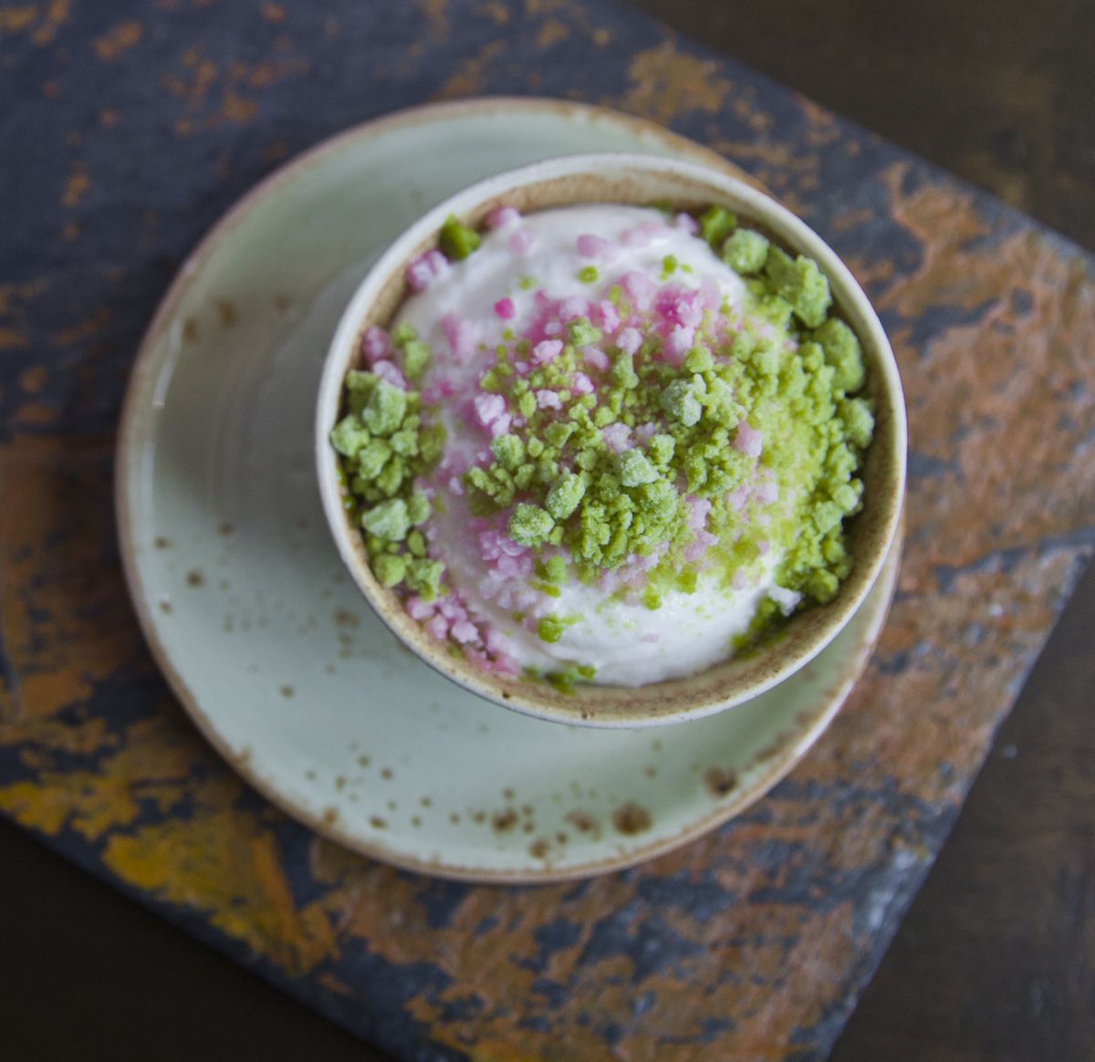 Floral – milk foam with iced crumbs of rhubarb