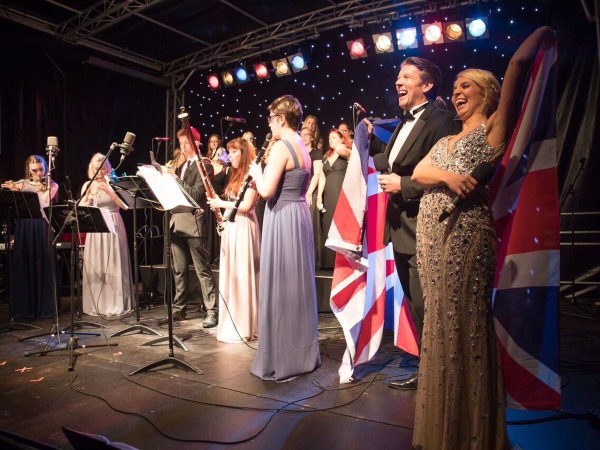 Proms and Prosecco at Newport’s Chetwynd Deer Park 