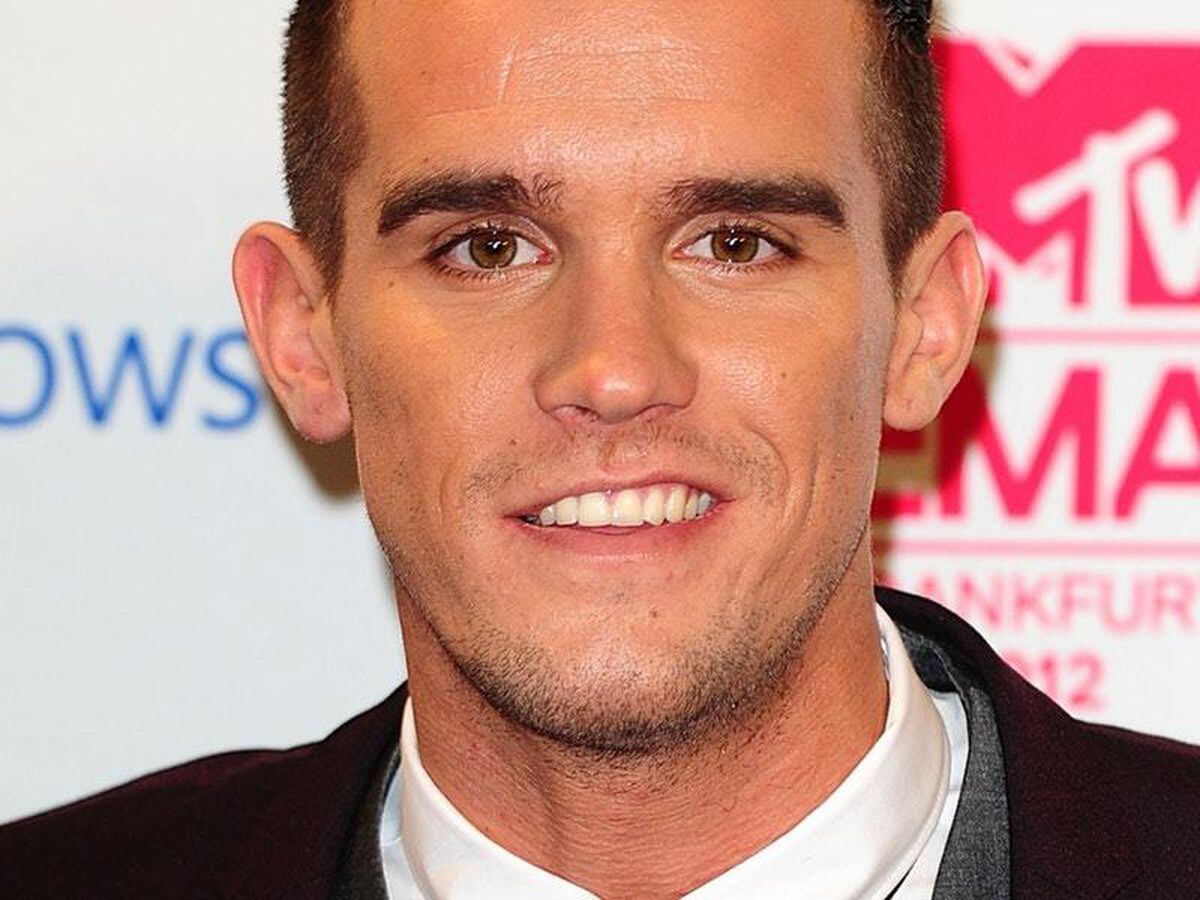 7. The Evolution of Gary Beadle's Blonde Hair: From Reality TV Star to Businessman - wide 5