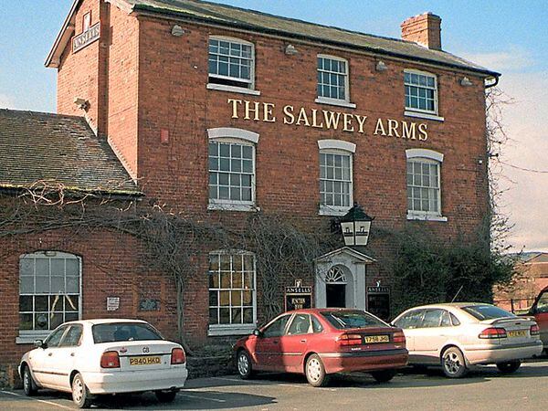 FOR SHROPSHIRE WEEKEND       THE SALWEY ARMS WOOFERTON NR LUDLOW.