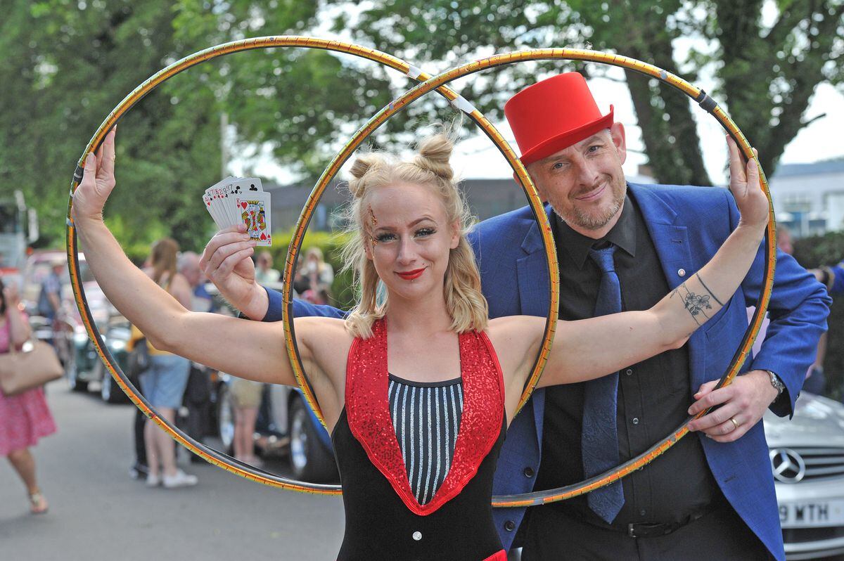 Ellie Cooper and Richard Unsworth providing entertainment at Newport Carnival