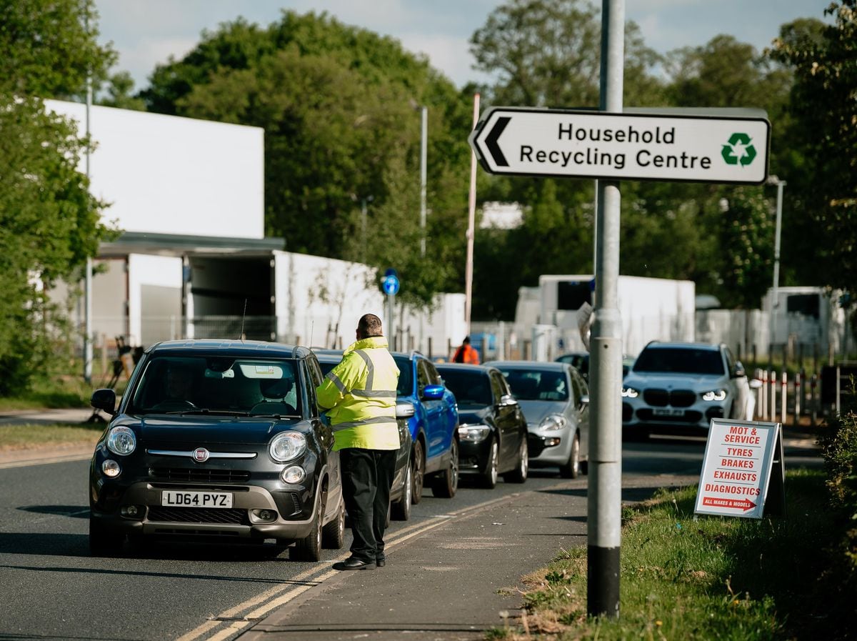 Queues at Telford & Wrekin Council's Household Recycling Centre in Hortonwood 