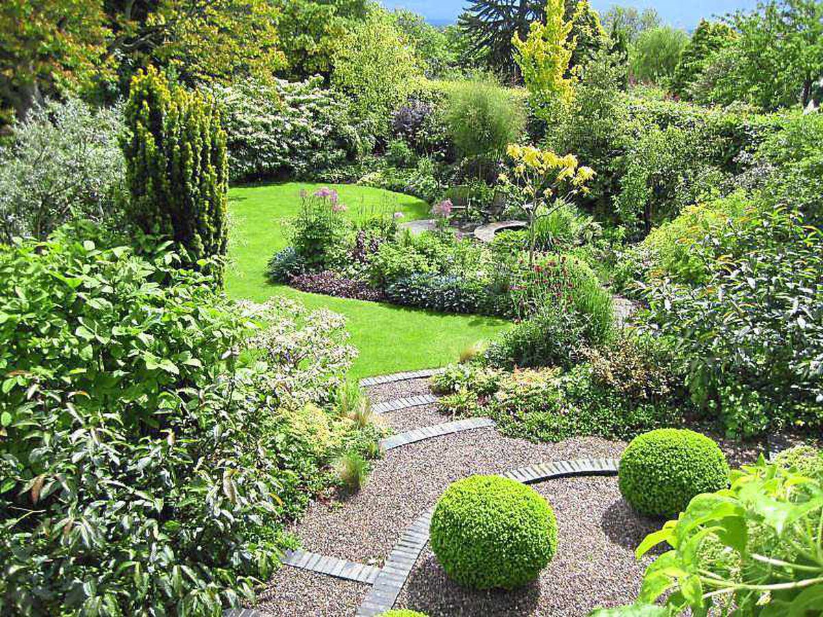 Sport-themed garden in Whitchurch open to public | Shropshire Star