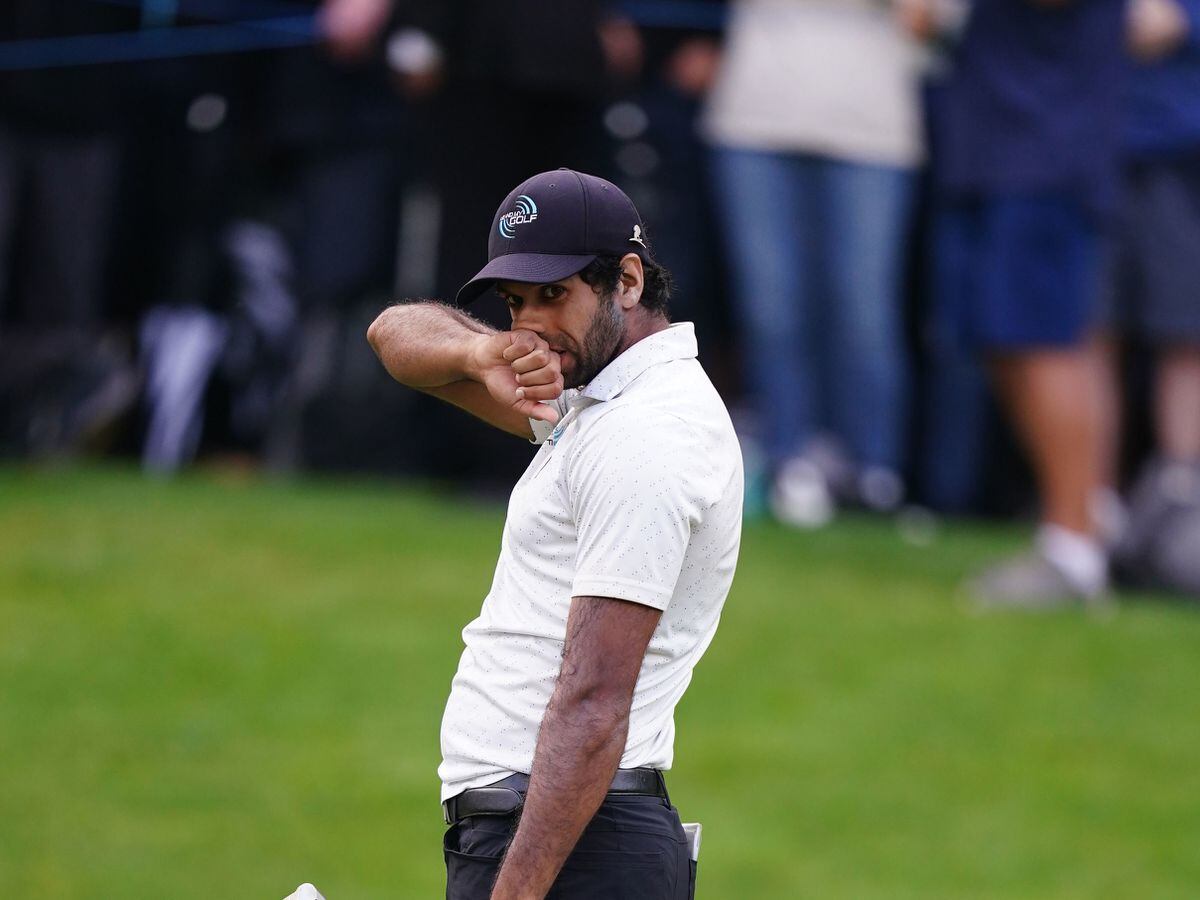 Aaron Rai putting on the 18th during day four of the 2023 BMW PGA Championship