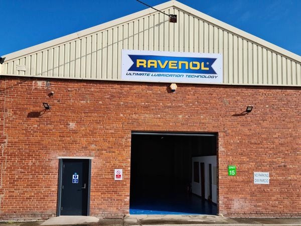 Ravenol UK Ltd’s new Welshpool home at The Fox Complex Industrial Estate extends to 4,600 sq ft.