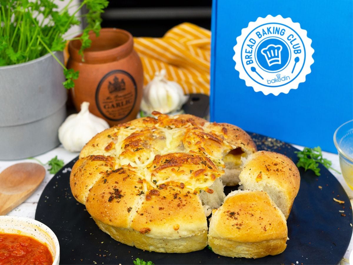The Bakedin Bread Baking Club: Cheese and Garlic Tear & Share