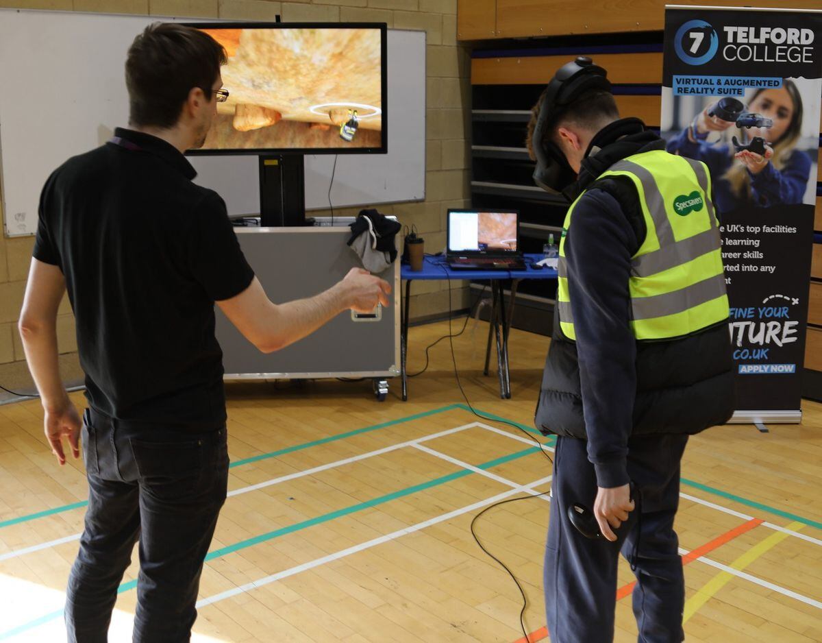 Demonstrating Telford College's virtual and augmented reality equipment