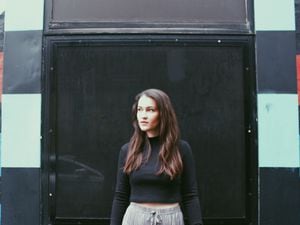 Unsigned Staffordshire Alex Jayne on her new single