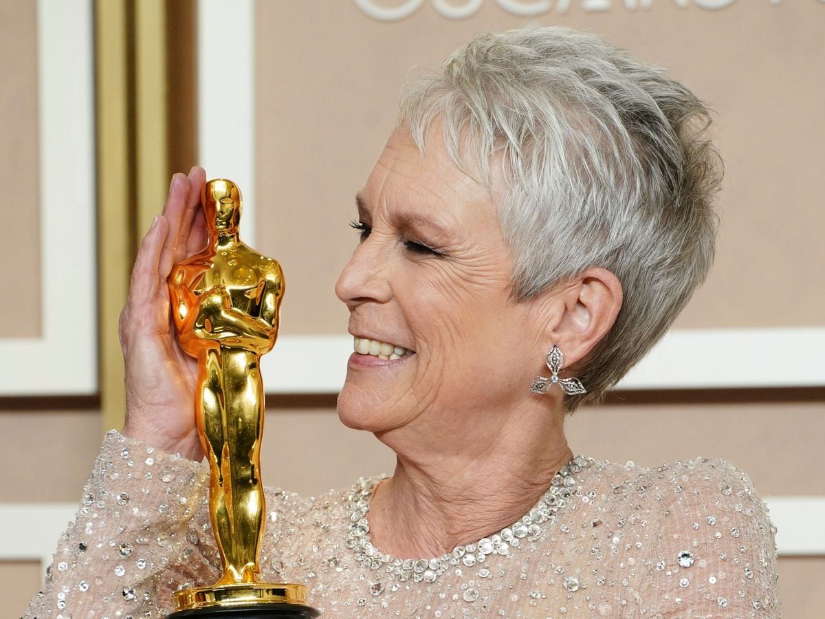 Jamie Lee Curtis says Oscar will be 'they/them' in support of trans daughter  | Shropshire Star