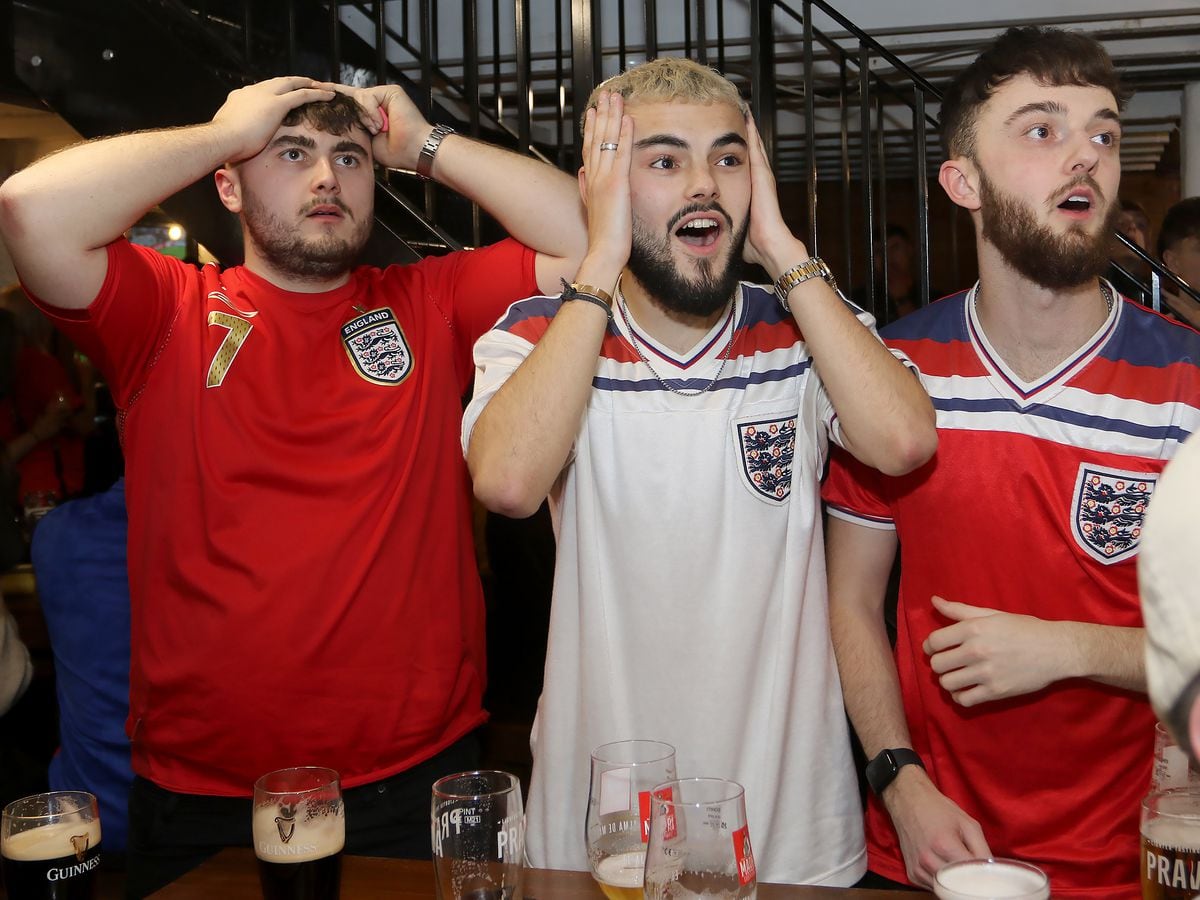 The result was disappointing for fans at Shrewsbury's Salopian bar. 