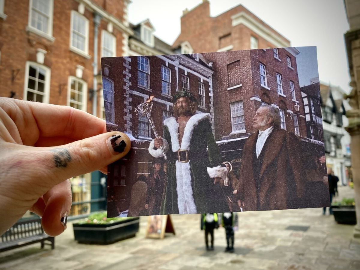 Edward Woodward and George C Scott in The Square in Shrewsbury