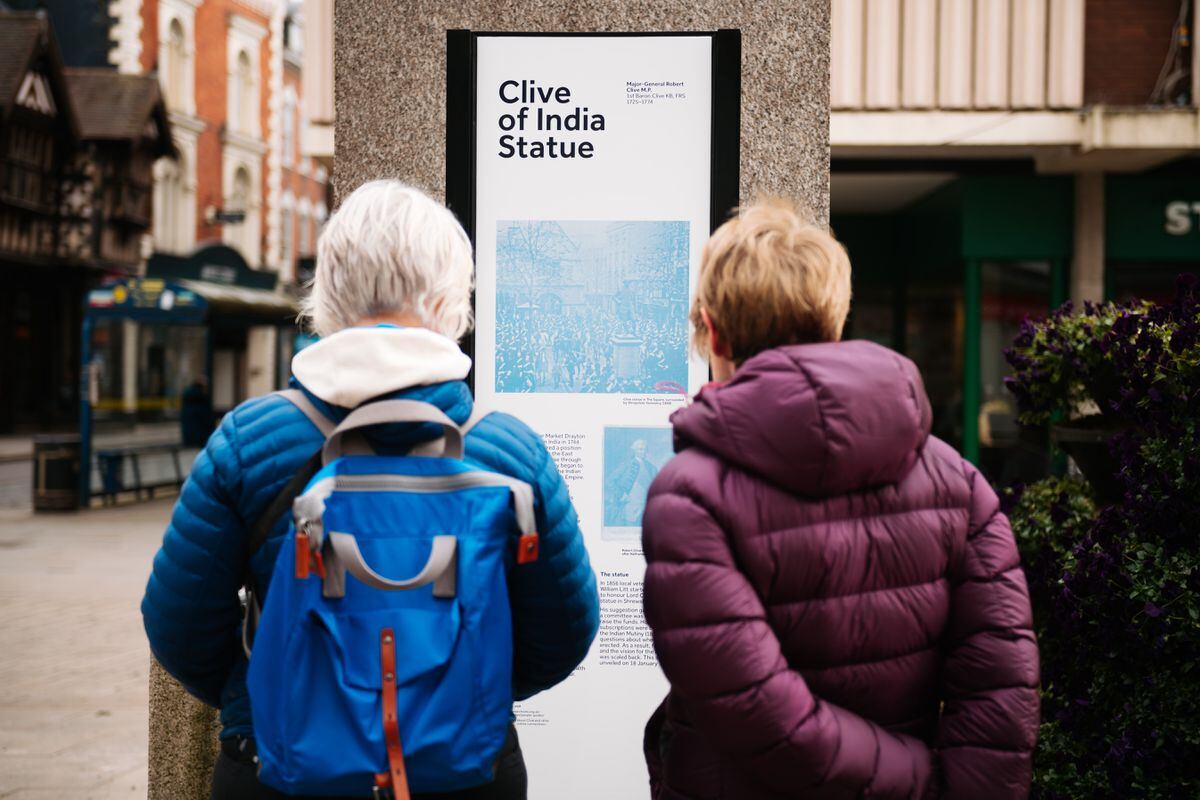 An 'interpretation board' has now been added to Shrewsbury's controversial statue of Clive of India.