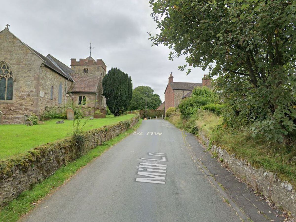 Plans for former farm buildings to be turned into holiday homes 