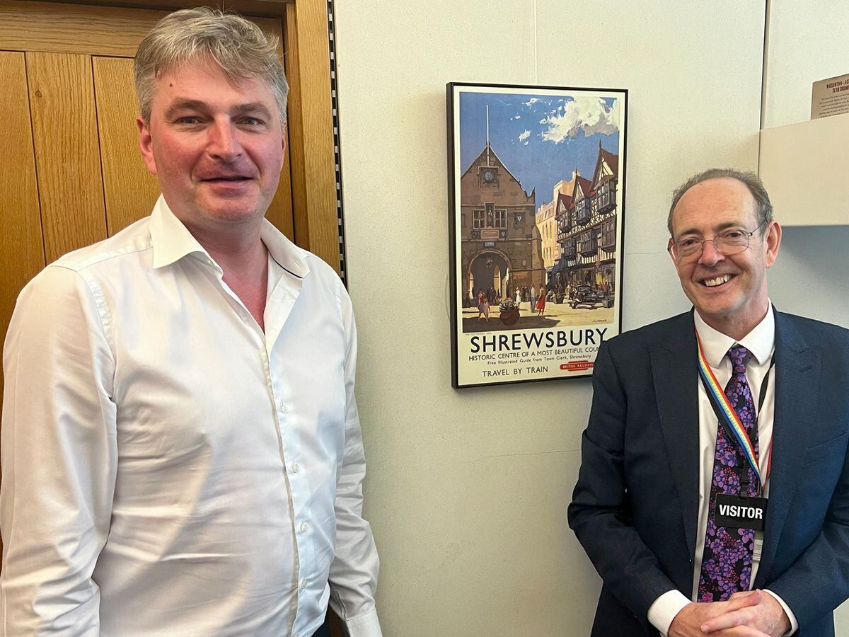Shrewsbury & Atcham MP Daniel Kawczynski meets with Sir James Bevan, chief executive of the Environment Agency.