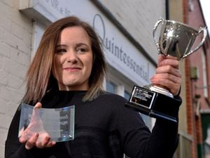 LAST COPYRIGHT SHROPSHIRE STAR STEVE LEATH 09/11/2021..Pic in Ludlow at Hair & Beauty Salon: Quintessential, of apprentice: Natalie Cooper 20, from Ludlow. She has won best apprentice in Hair & Beauty and best Apprentice overall award from  Ludlow & Herefordshire College..