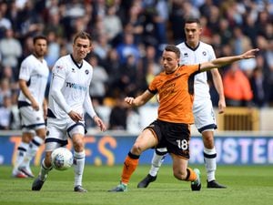 Jed Wallace in action for Millwall against Wolves (AMA)