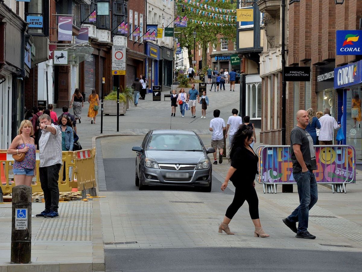 Shoplatch in Shrewsbury has been pedestrianised during lockdown