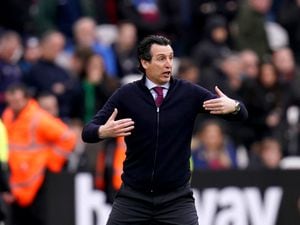 Aston Villa manager Unai Emery gestures on the touchline during the Premier League match at the London Stadium, London. Picture date: Sunday March 12, 2023. PA Photo. See PA story SOCCER West Ham. Photo credit should read: John Walton/PA Wire...RESTRICTIONS: EDITORIAL USE ONLY No use with unauthorised audio, video, data, fixture lists, club/league logos or "live" services. Online in-match use limited to 120 images, no video emulation. No use in betting, games or single club/league/player publications..