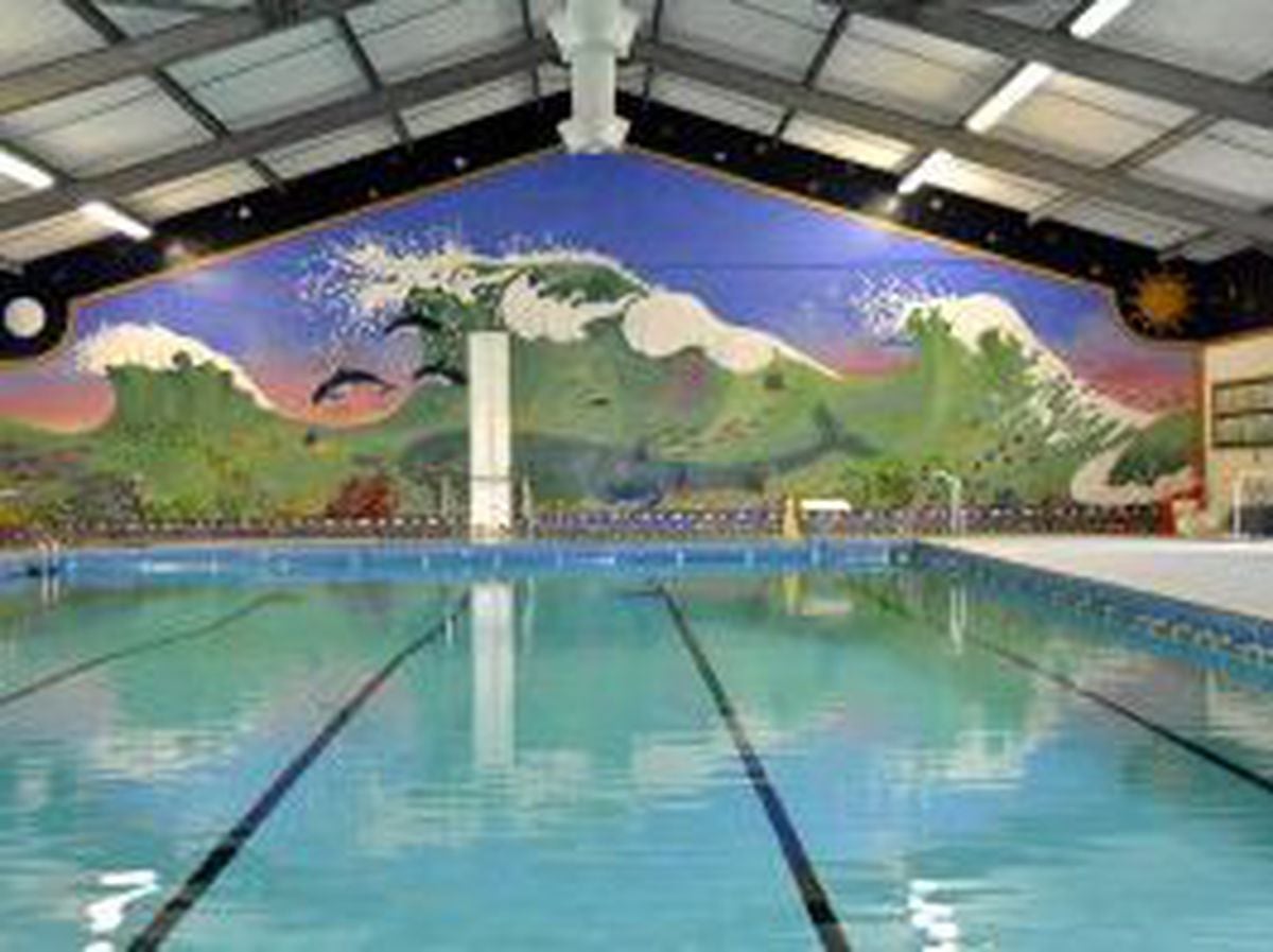 Campaign to get a new swimming pool in Bishop's Castle makes a huge fundraising splash 