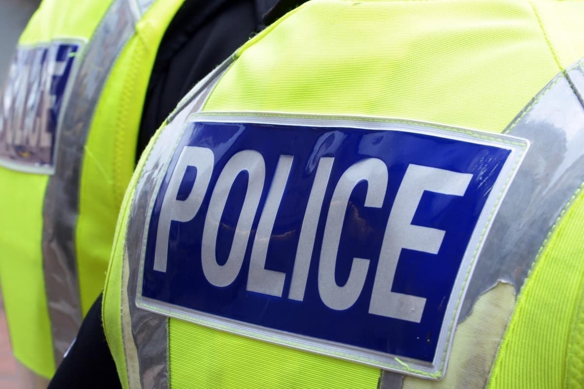 Rettungskräfte im Einsatz bei Unfall in Telford