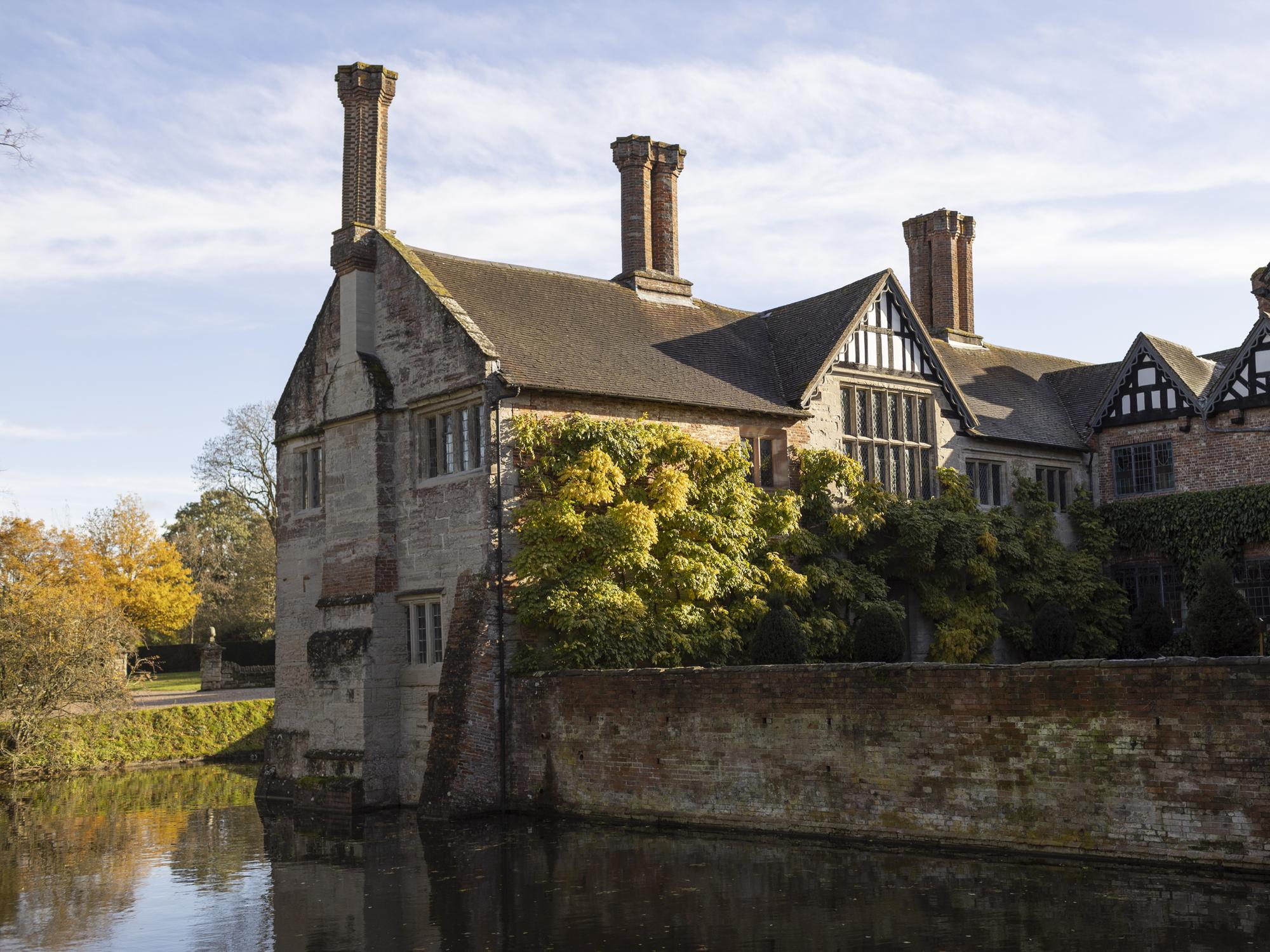 Break-in at popular West Midlands National Trust site sparks police ...