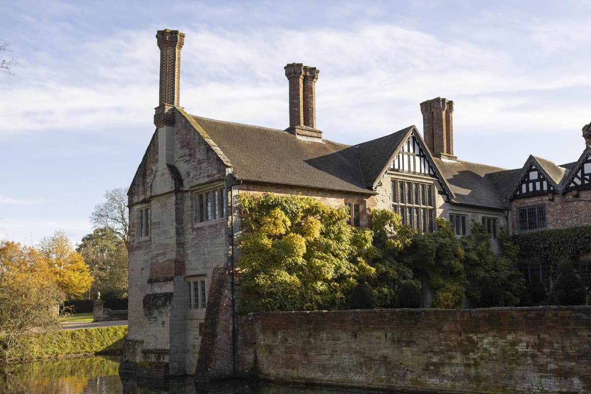 Break-in at popular West Midlands National Trust site sparks police ...
