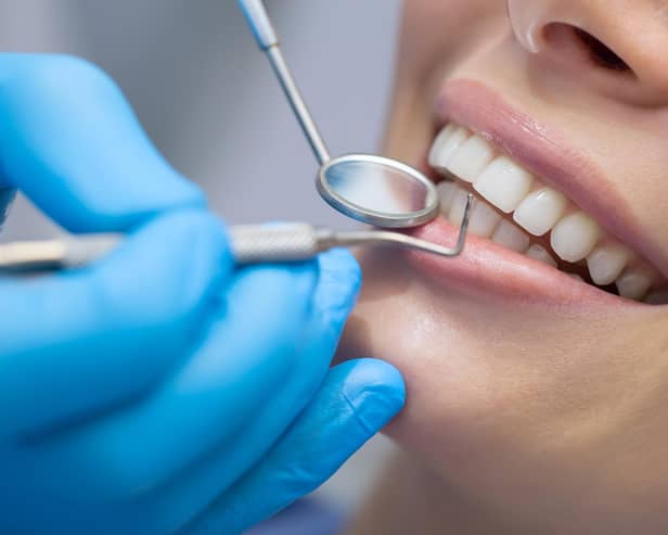 A new mobile dentist has opened. Photo: Andriy Bezuglov - stock.adobe.co.